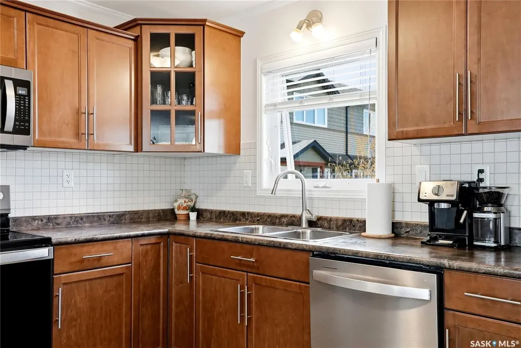 110 Shillington Crescent Saskatoon SK S7M 3Z8