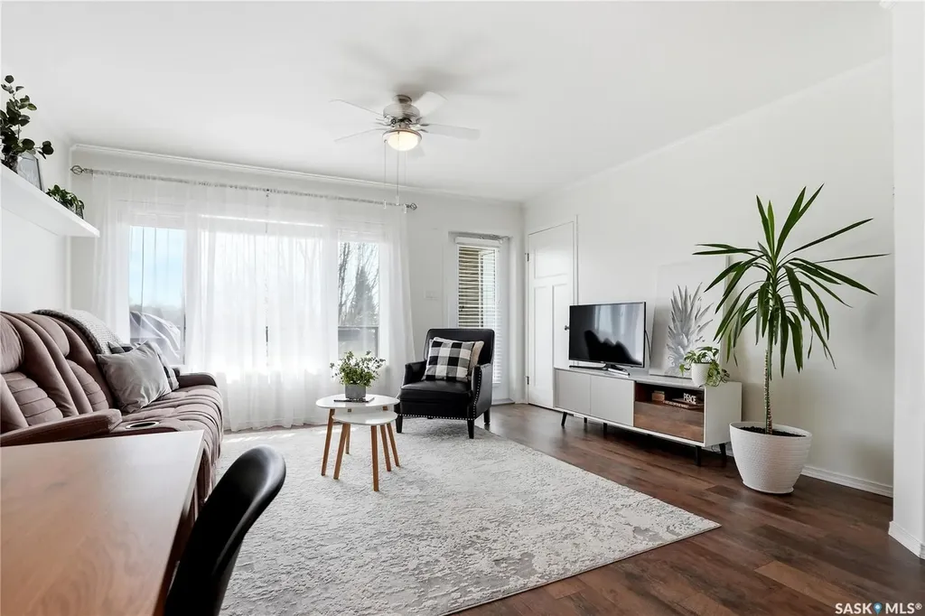 110 Shillington Crescent Saskatoon SK S7M 3Z8