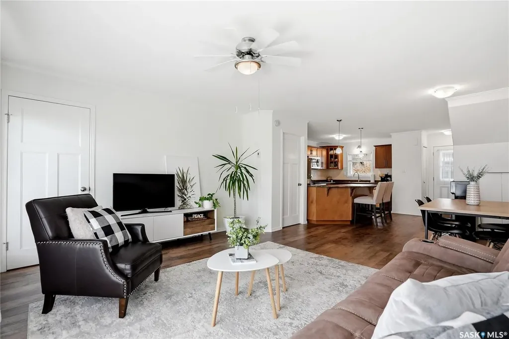 110 Shillington Crescent Saskatoon SK S7M 3Z8