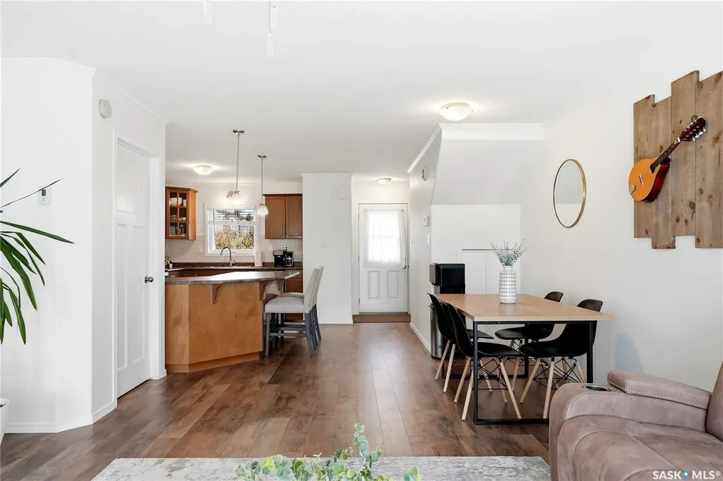 110 Shillington Crescent Saskatoon SK S7M 3Z8