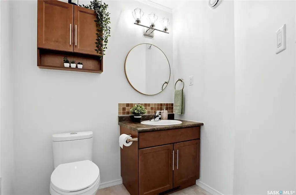 110 Shillington Crescent Saskatoon SK S7M 3Z8