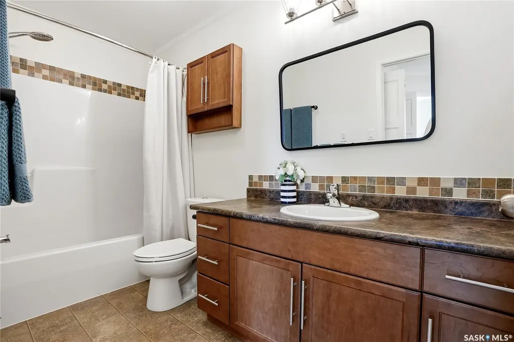 110 Shillington Crescent Saskatoon SK S7M 3Z8