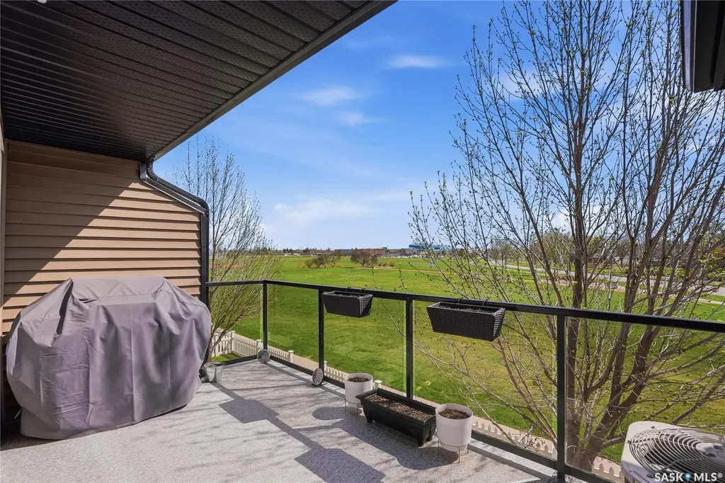 110 Shillington Crescent Saskatoon SK S7M 3Z8