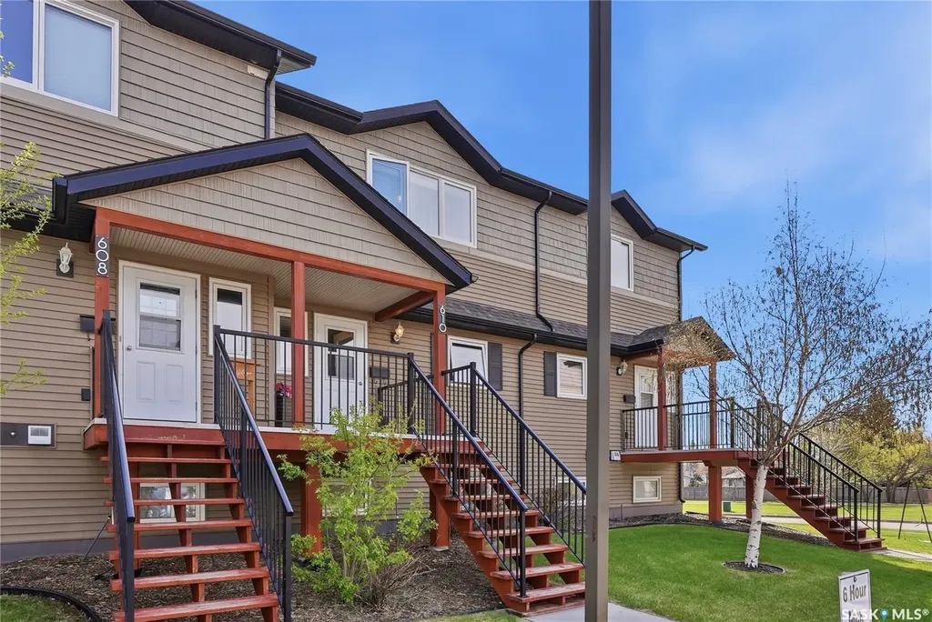 110 Shillington Crescent Saskatoon SK S7M 3Z8