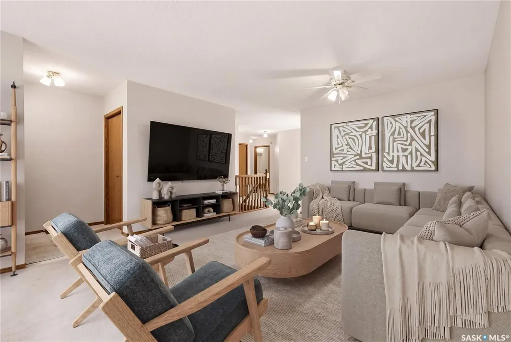 3706 Queens Gate Regina SK S4S 7J1