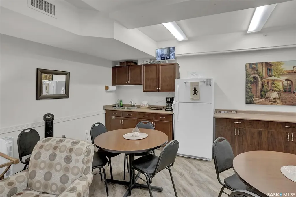 2351 Windsor Park Road Regina SK S4V 1N4