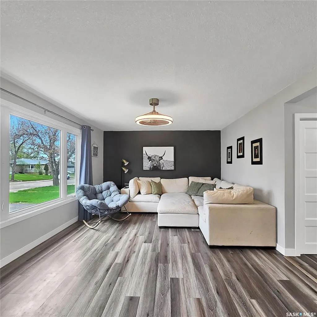 1445 Ashley Drive Swift Current SK S9H 1N6