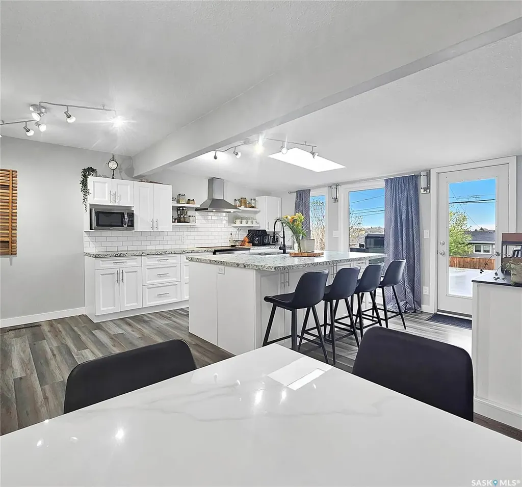 1445 Ashley Drive Swift Current SK S9H 1N6