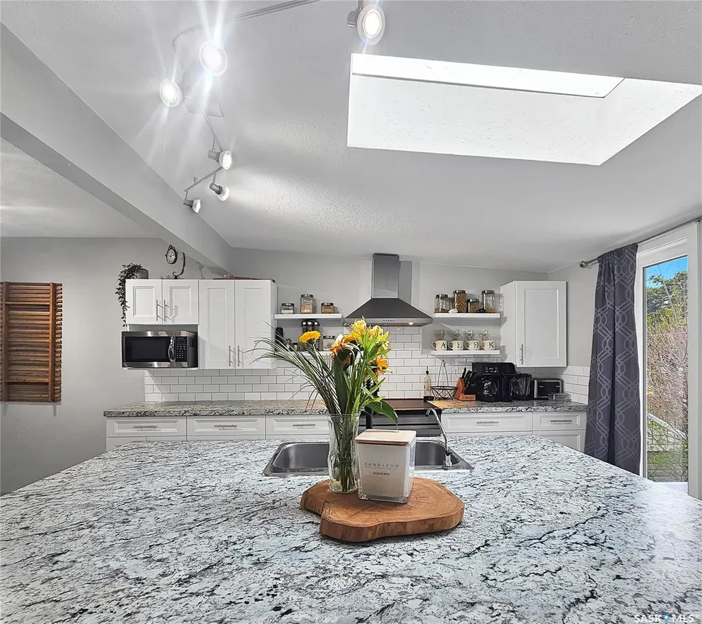 1445 Ashley Drive Swift Current SK S9H 1N6