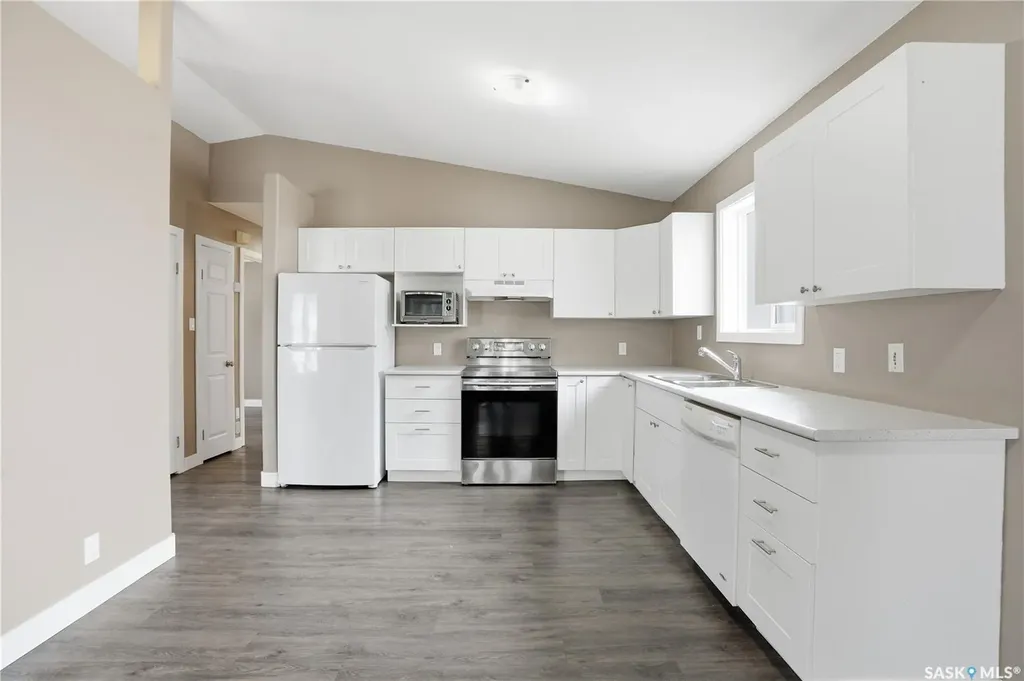 330B X Avenue S Saskatoon SK S7M 3H6