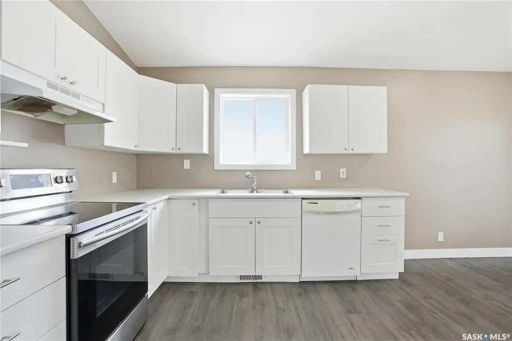330B X Avenue S Saskatoon SK S7M 3H6