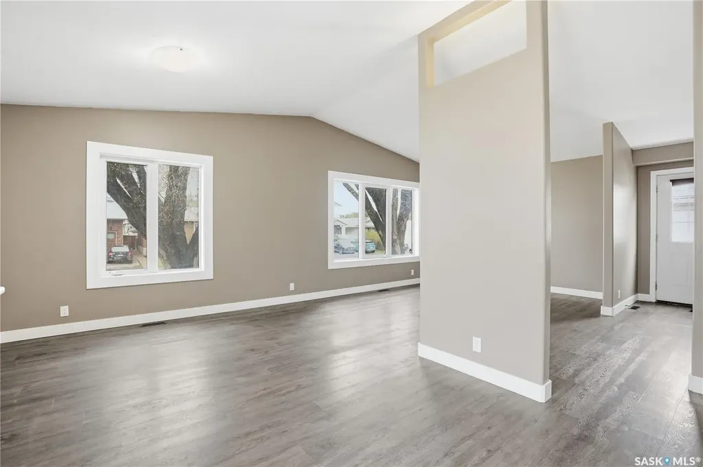 330B X Avenue S Saskatoon SK S7M 3H6
