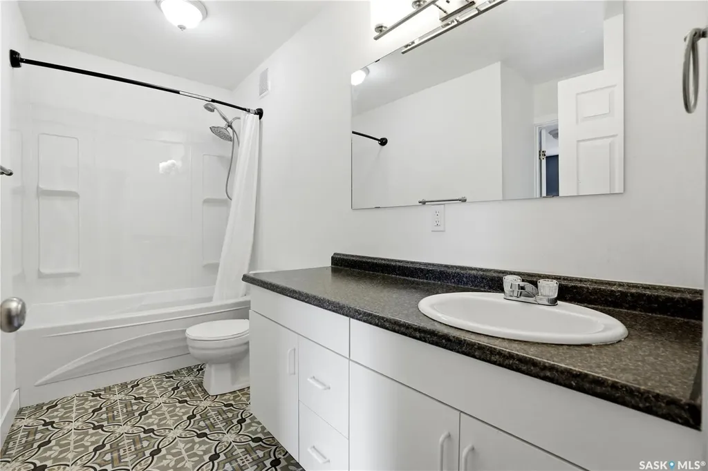 330B X Avenue S Saskatoon SK S7M 3H6