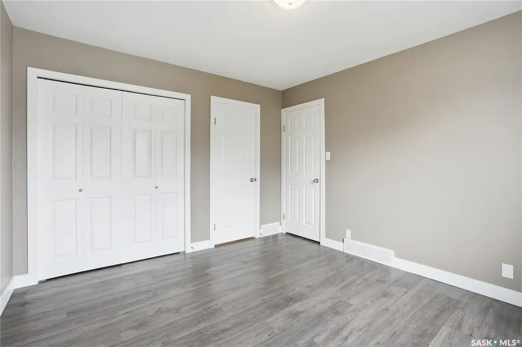 330B X Avenue S Saskatoon SK S7M 3H6