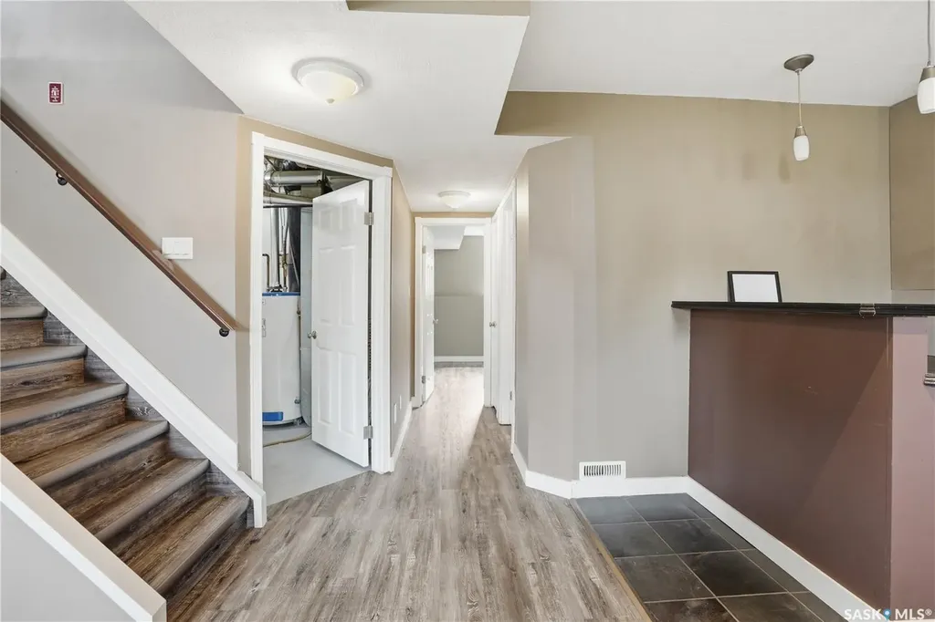 330B X Avenue S Saskatoon SK S7M 3H6
