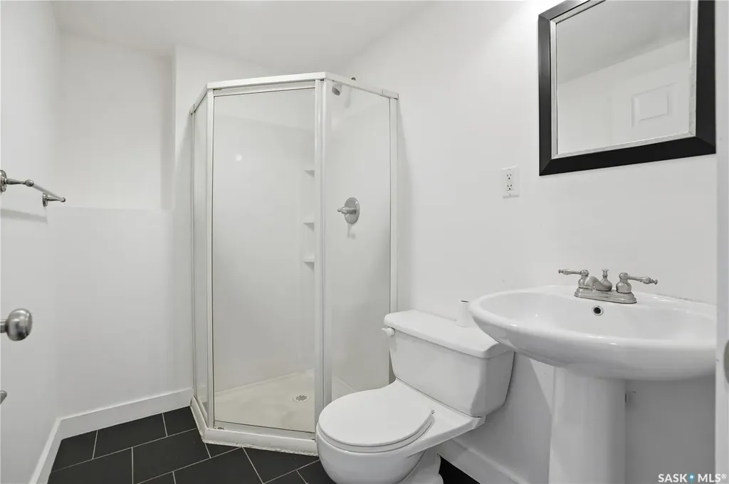 330B X Avenue S Saskatoon SK S7M 3H6