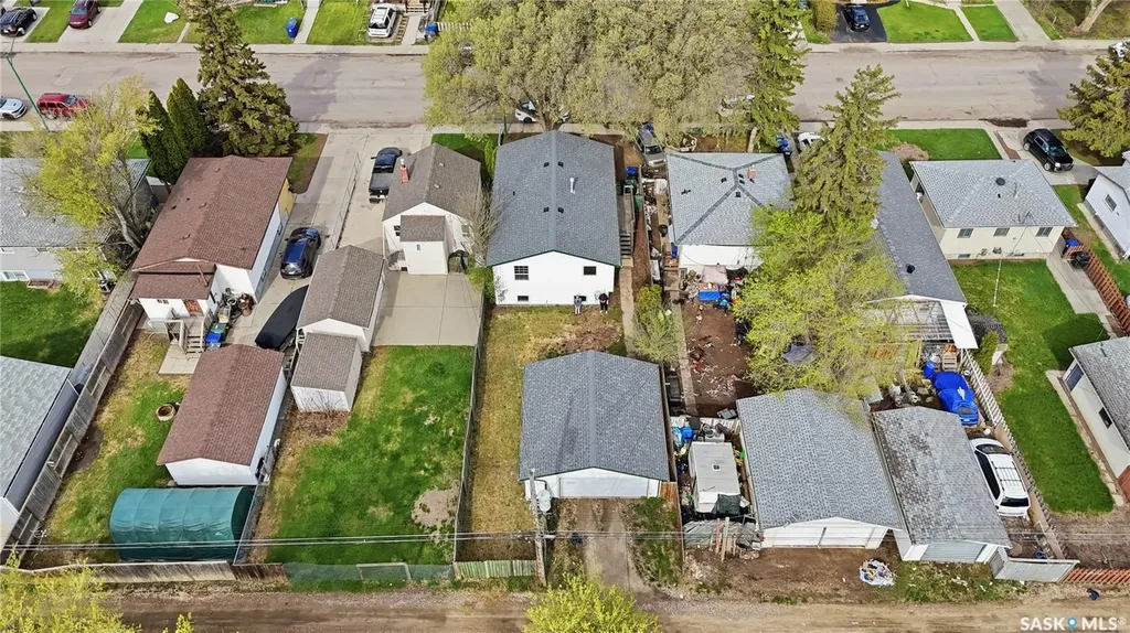 330B X Avenue S Saskatoon SK S7M 3H6
