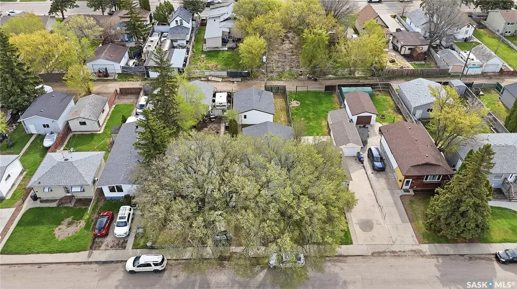 330B X Avenue S Saskatoon SK S7M 3H6