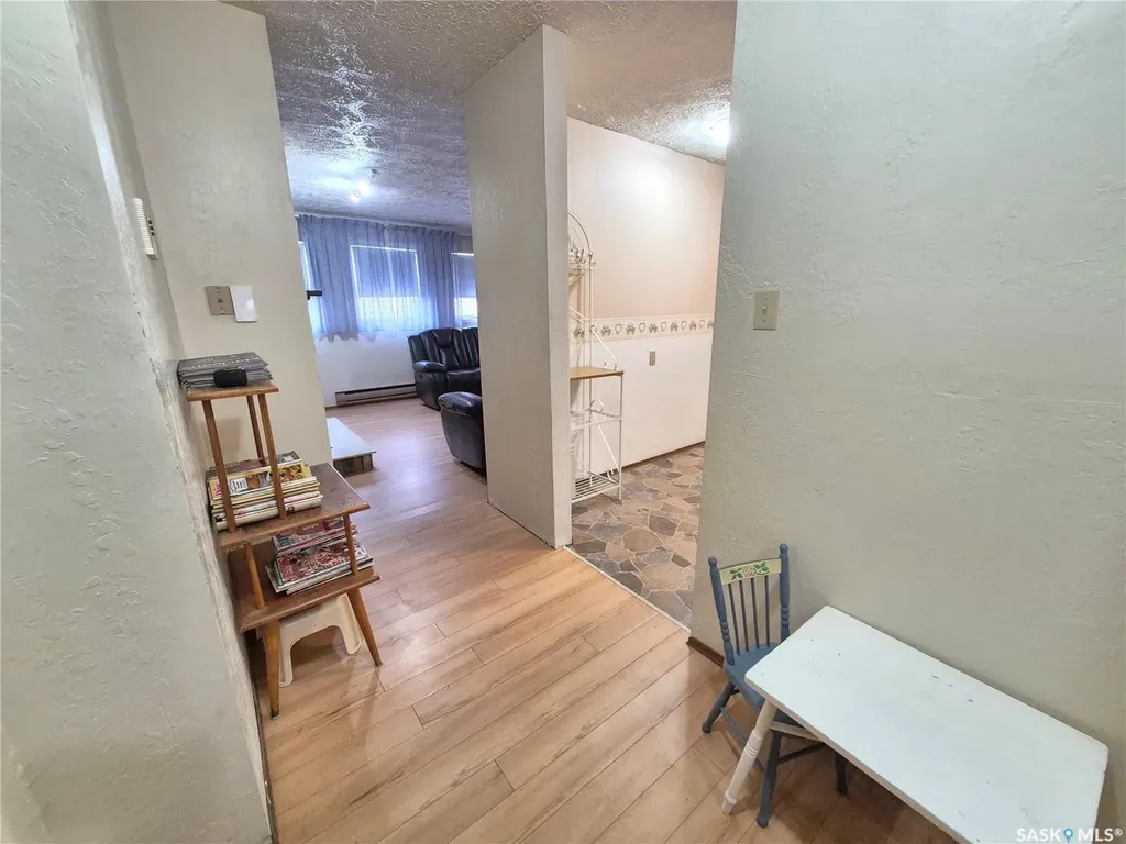 228 3rd Street Weyburn SK S4H 0W6