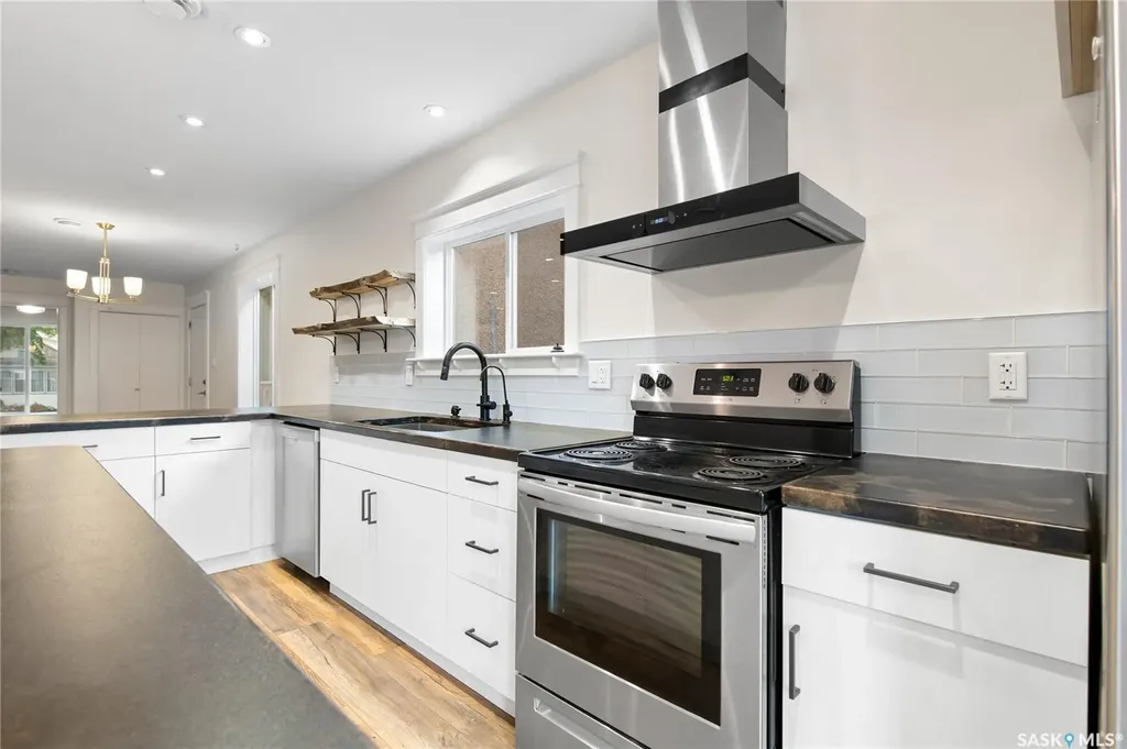 1920 Athol Street Regina SK S4T 3E3