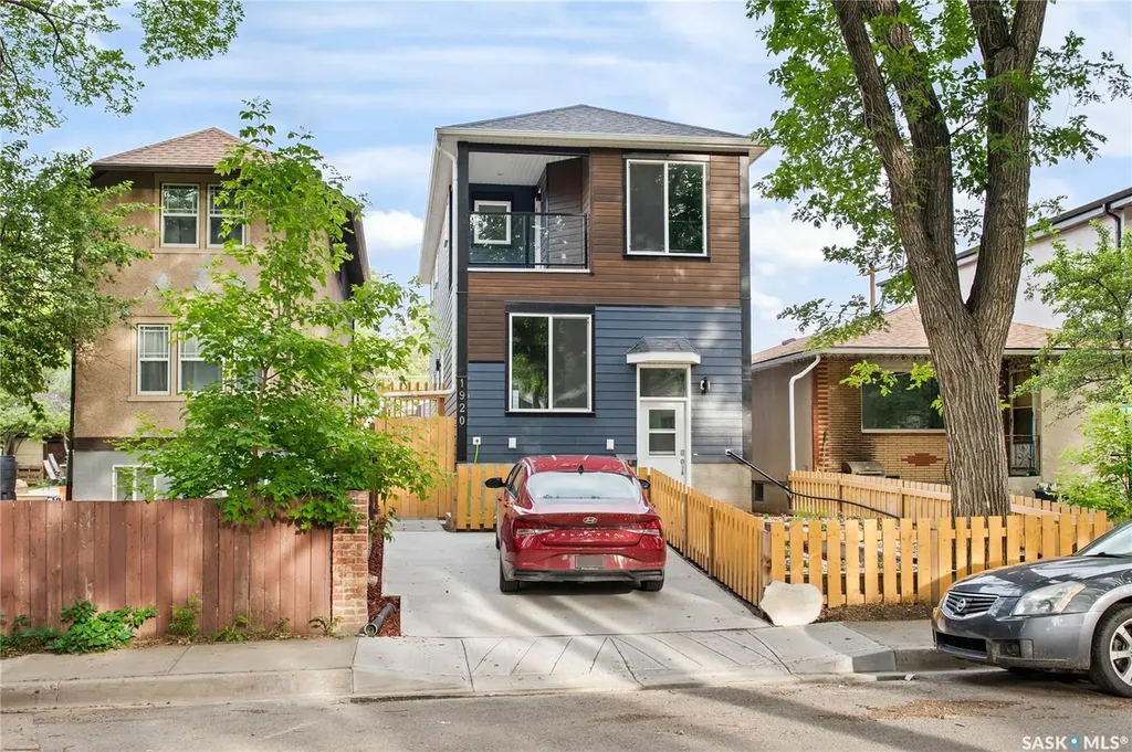 1920 Athol Street Regina SK S4T 3E3
