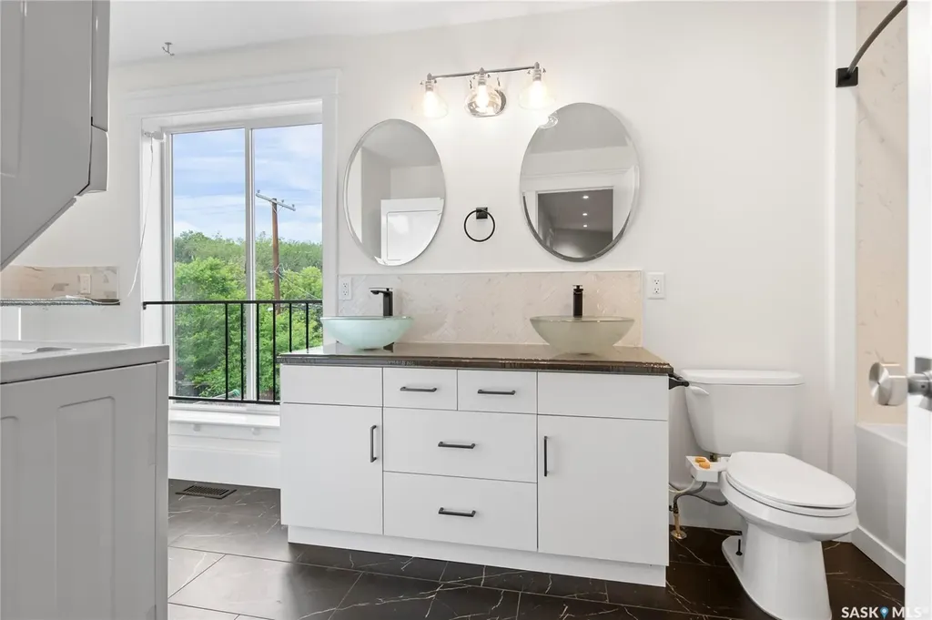 1920 Athol Street Regina SK S4T 3E3