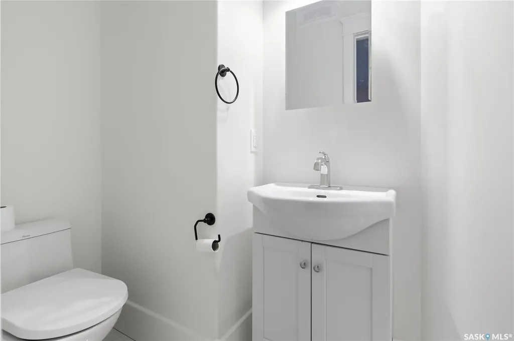 1920 Athol Street Regina SK S4T 3E3