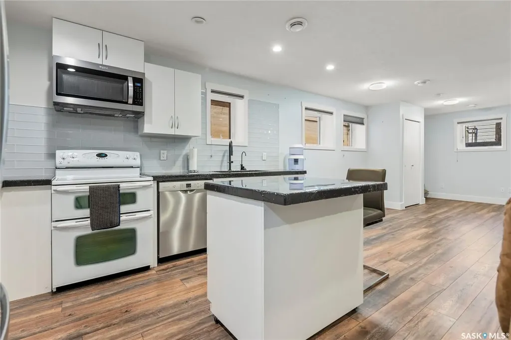 1920 Athol Street Regina SK S4T 3E3