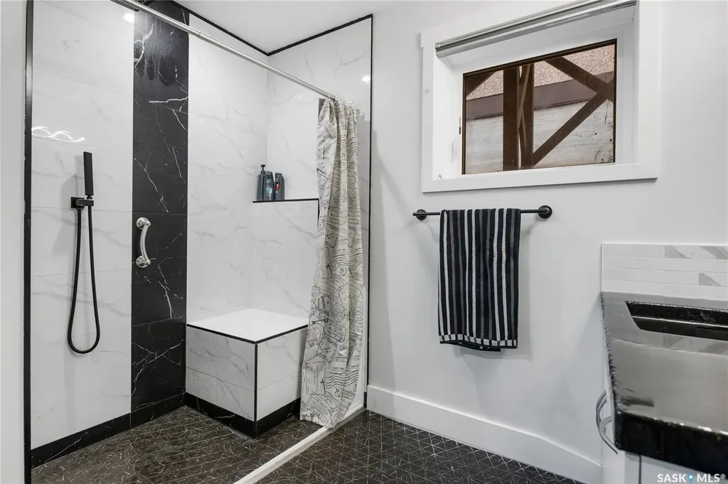 1920 Athol Street Regina SK S4T 3E3