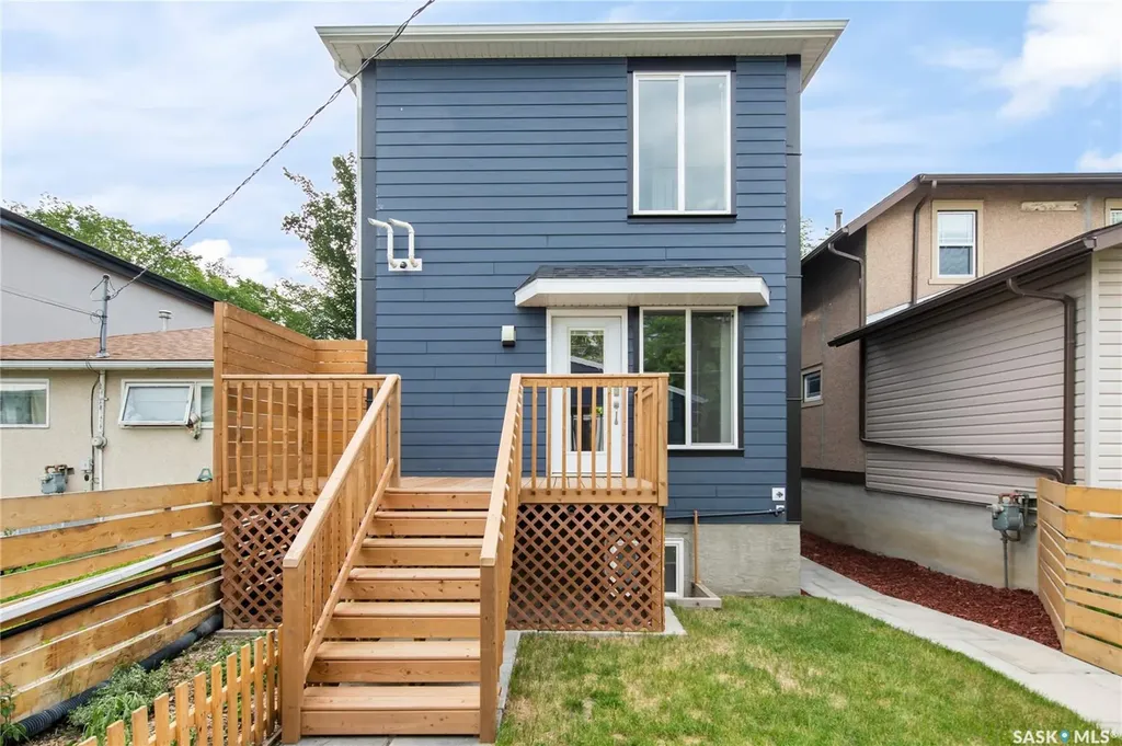 1920 Athol Street Regina SK S4T 3E3
