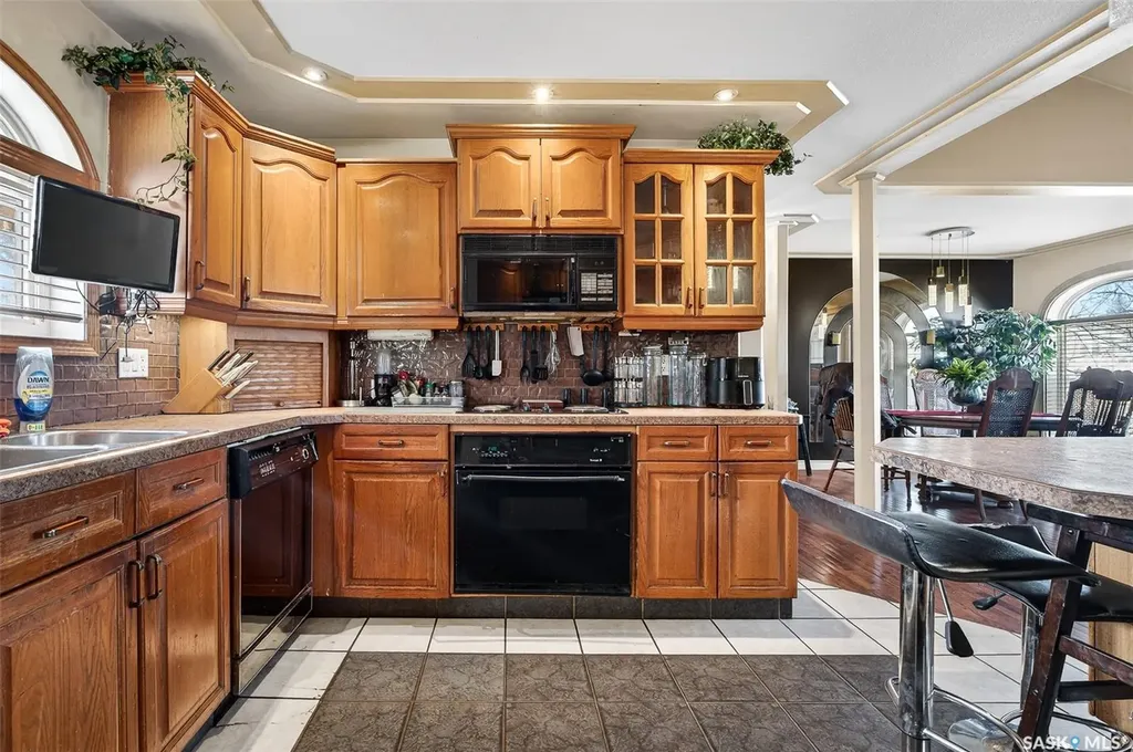 1317 Hochelaga Street W Moose Jaw SK S6H 6C3