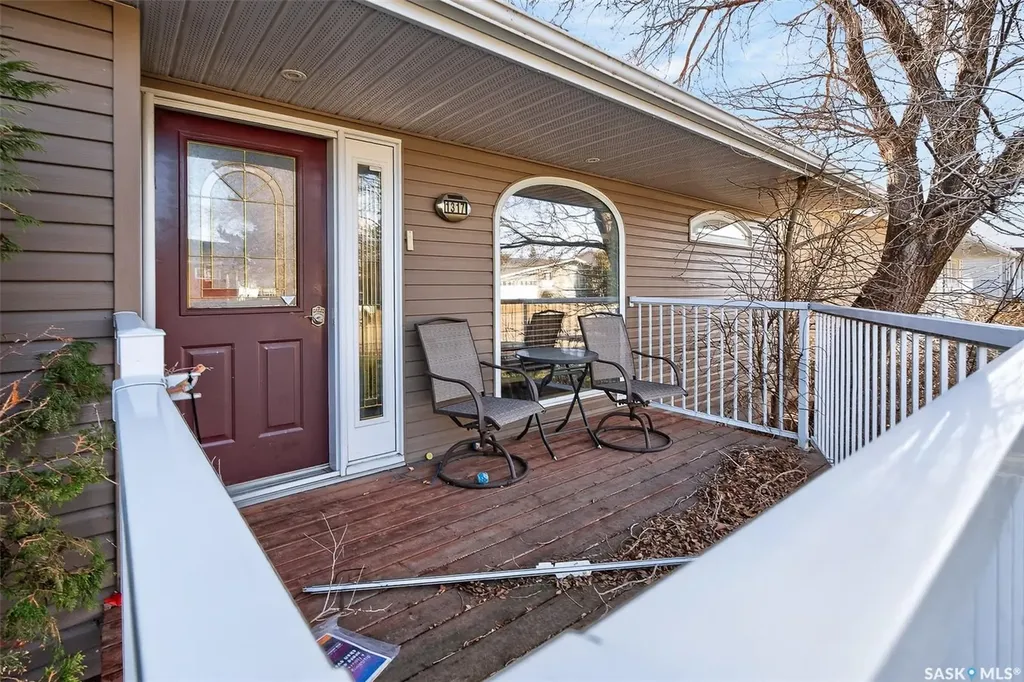 1317 Hochelaga Street W Moose Jaw SK S6H 6C3