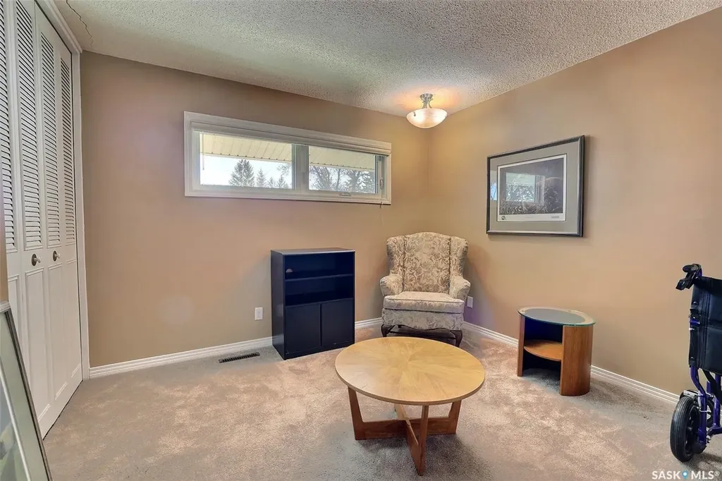 97 Compton Road Regina SK S4S 2Y4