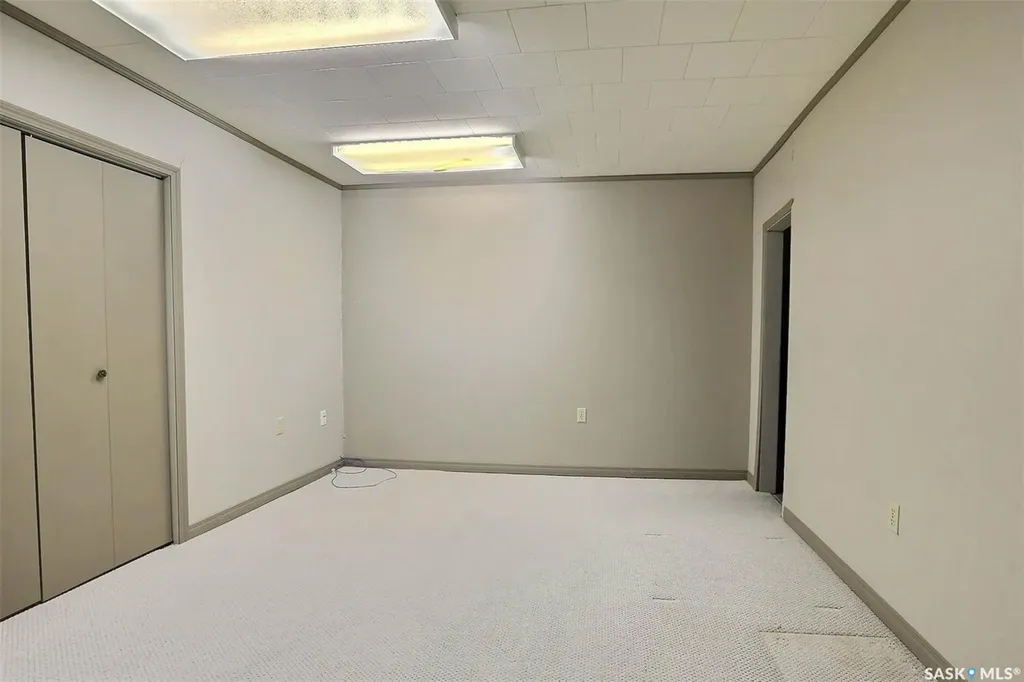 97 Compton Road Regina SK S4S 2Y4