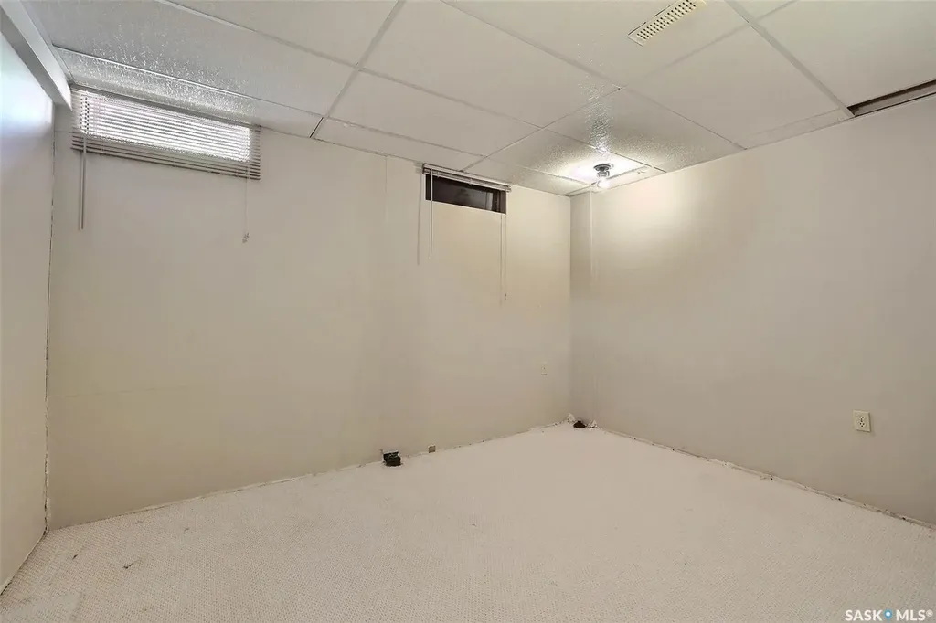 97 Compton Road Regina SK S4S 2Y4