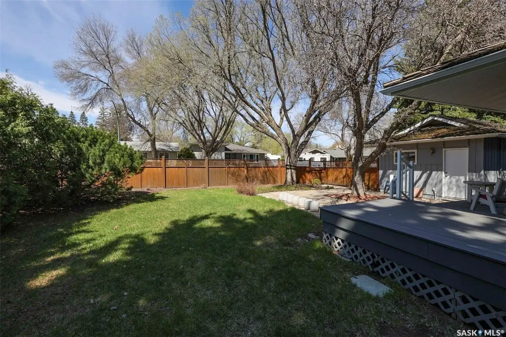 97 Compton Road Regina SK S4S 2Y4