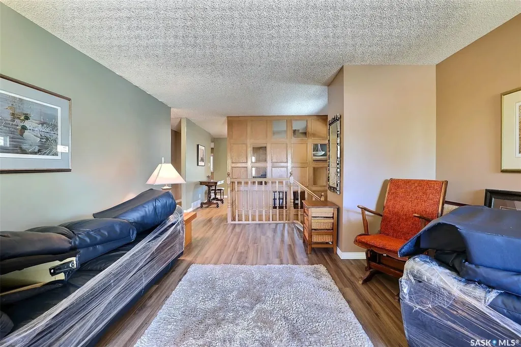 97 Compton Road Regina SK S4S 2Y4