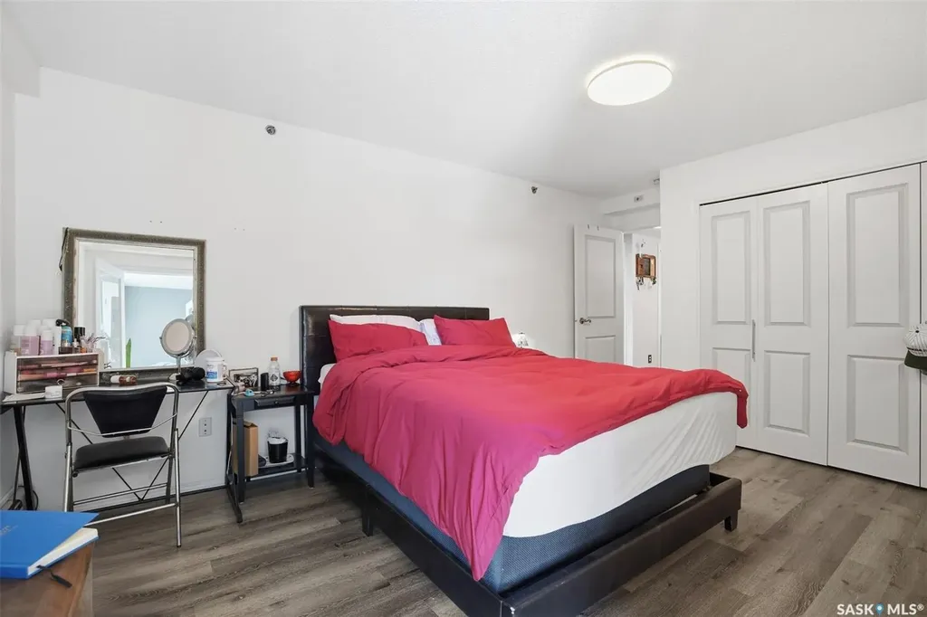 525 3rd Avenue Saskatoon SK S7K 2J6