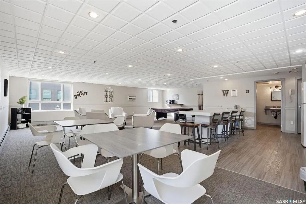 525 3rd Avenue Saskatoon SK S7K 2J6