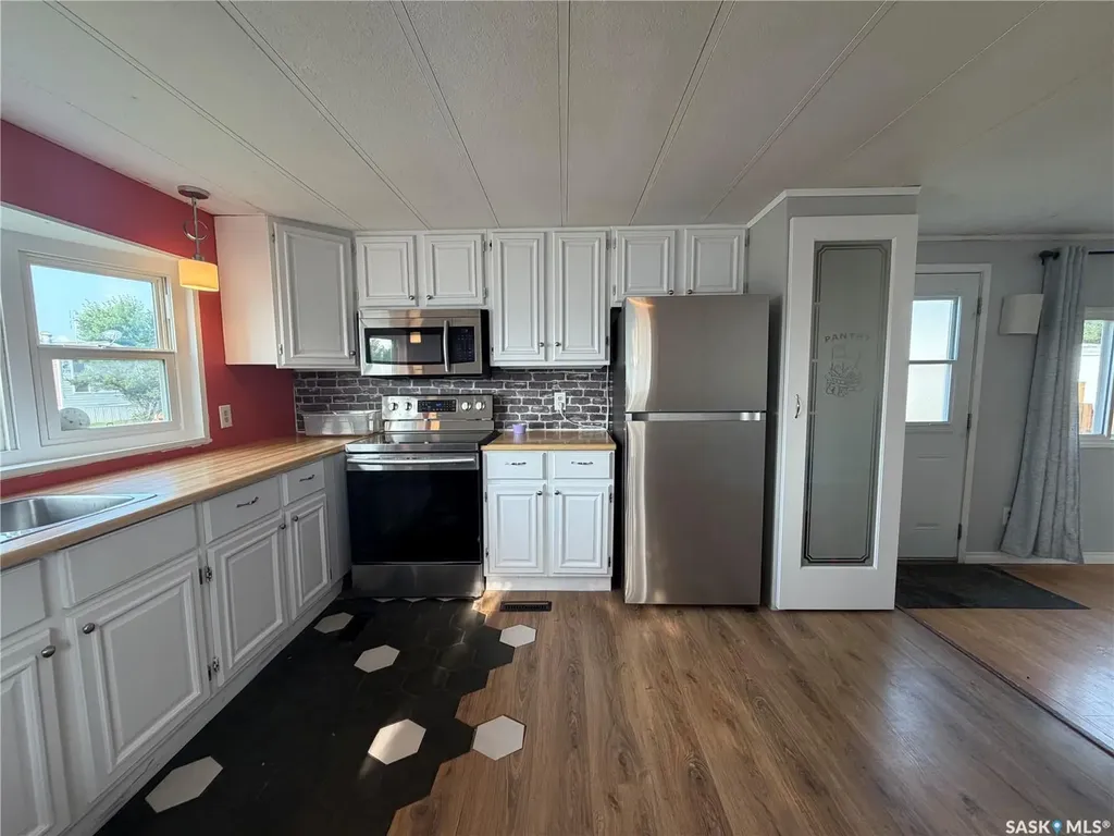 241 Cypress Way Blucher Rm No. 343 SK S7B 0A4