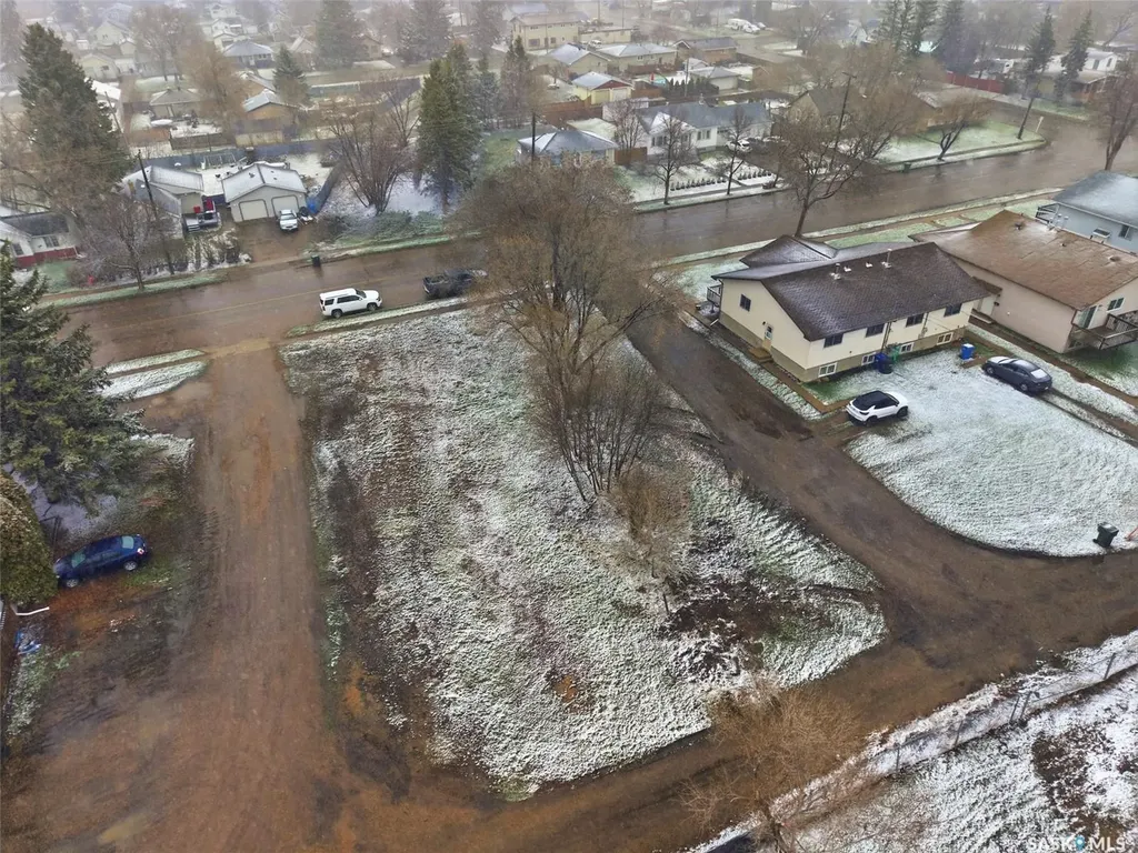 743 7th Street E Prince Albert SK S6V 0S9