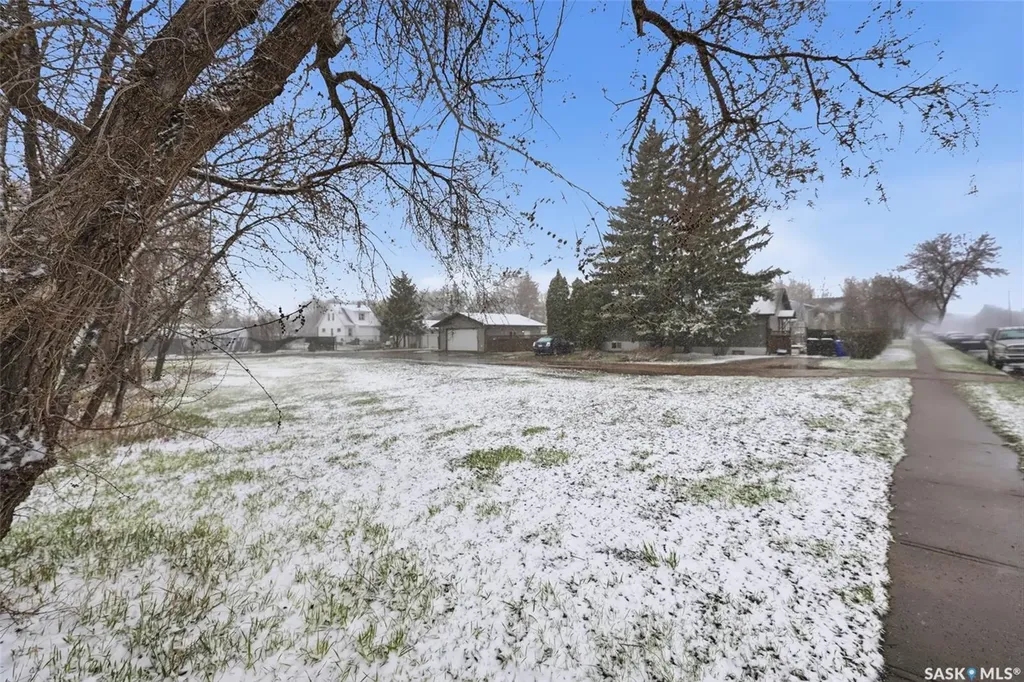 743 7th Street E Prince Albert SK S6V 0S9