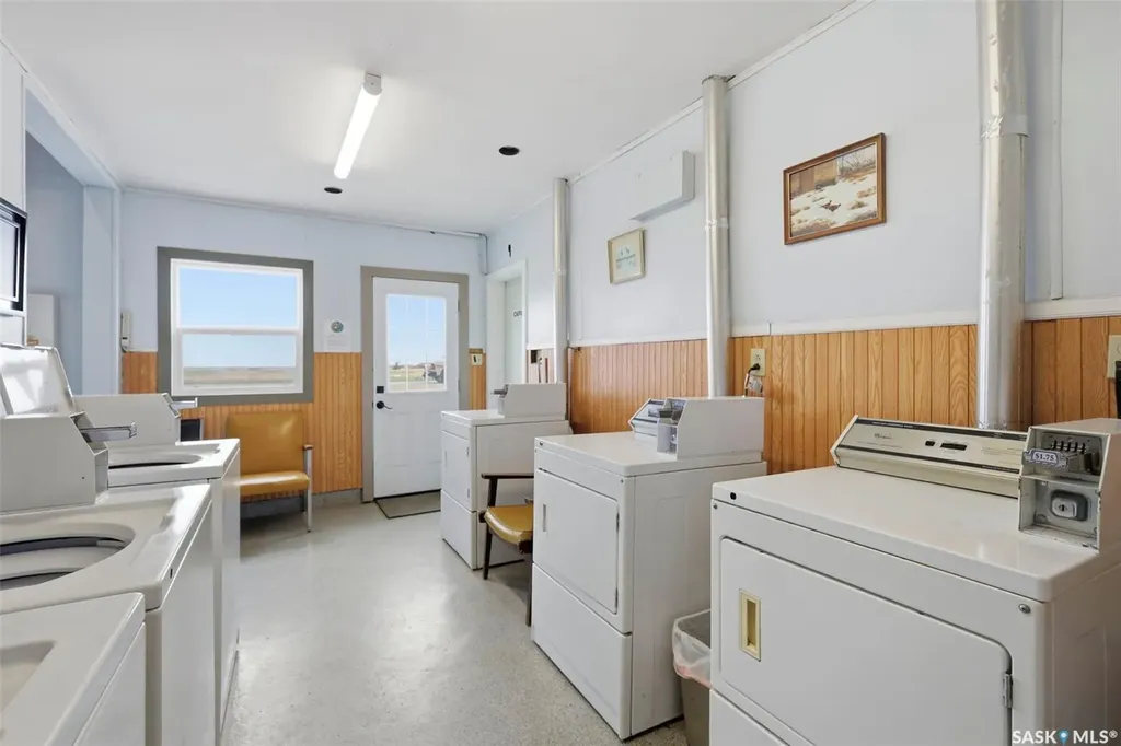 431 Saskatchewan Street Elbow SK S0H 1J0