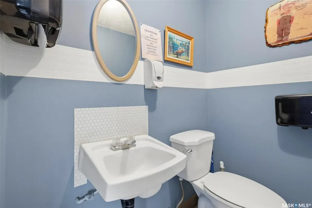 431 Saskatchewan Street Elbow SK S0H 1J0