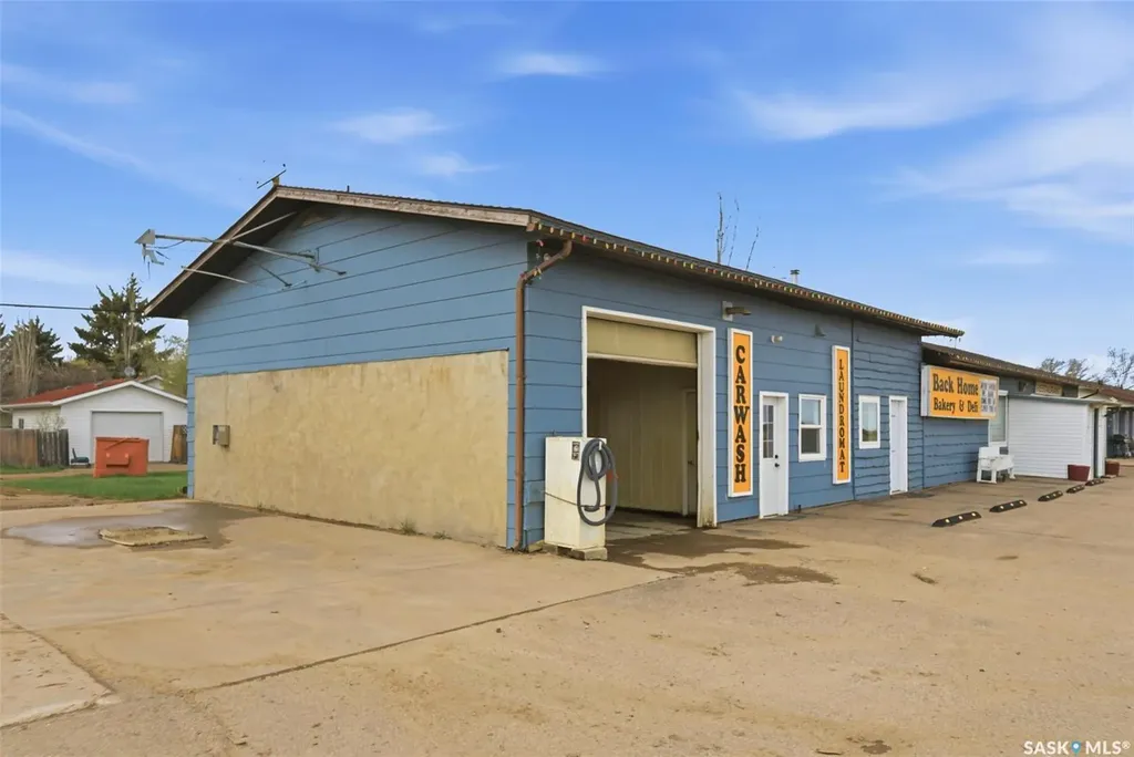 431 Saskatchewan Street Elbow SK S0H 1J0