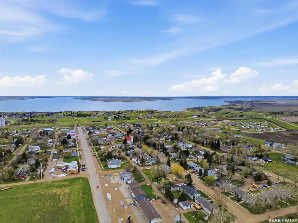 431 Saskatchewan Street Elbow SK S0H 1J0
