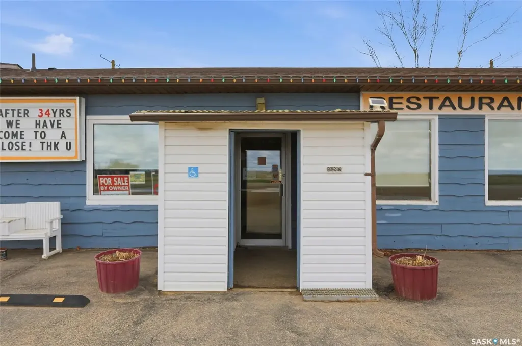 431 Saskatchewan Street Elbow SK S0H 1J0