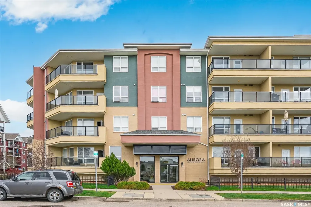 158 Pawlychenko Lane Saskatoon SK S7V 0C3