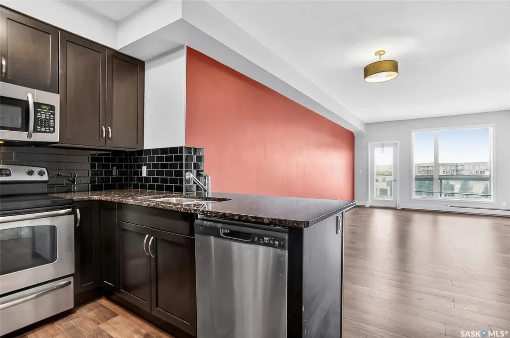 158 Pawlychenko Lane Saskatoon SK S7V 0C3
