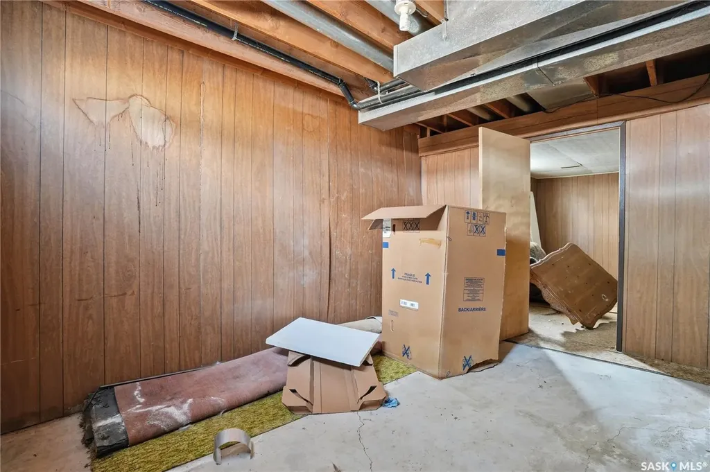 512 4th Avenue W Assiniboia SK S0H 0B0